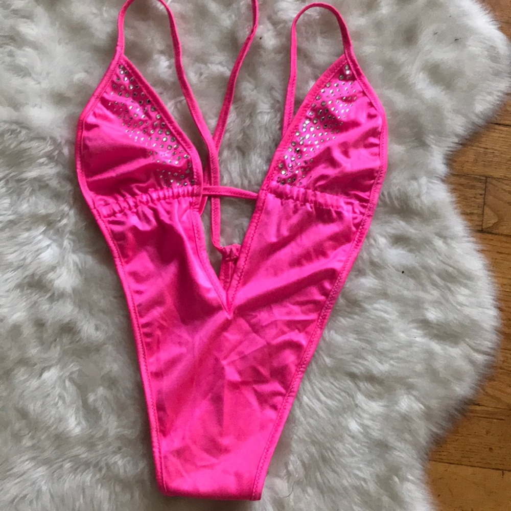 Swimwear bathing suit